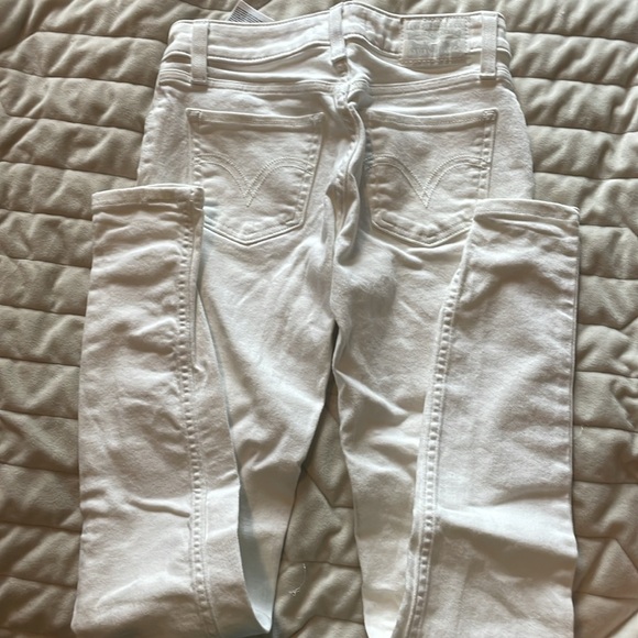Levi’s white skinny jeans - Picture 2 of 3